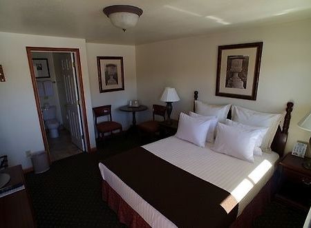 Parkview Inn Motel Canon City Ngoại thất bức ảnh